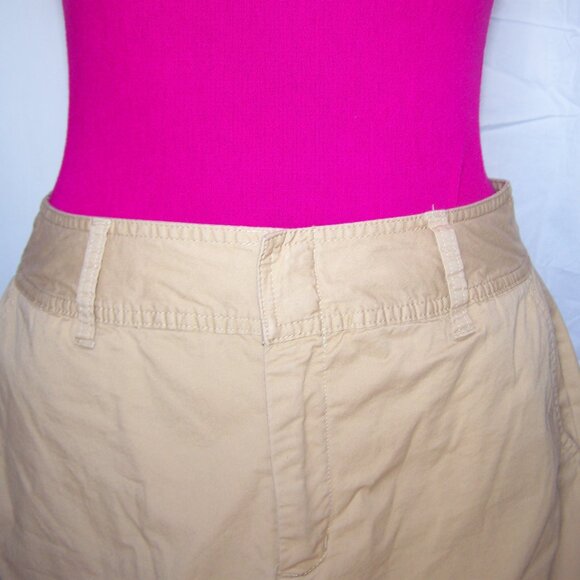 St. John's Bay Khaki Skorts Sz 10 - Picture 3 of 7
